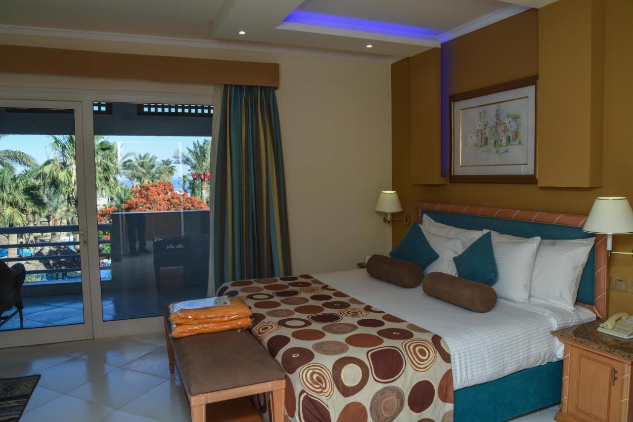 โจลี วิล กอล์ฟ แอนด์ รีสอร์ต Hotel ชาร์มเอลชีค ภายนอก รูปภาพ A bedroom at the hotel