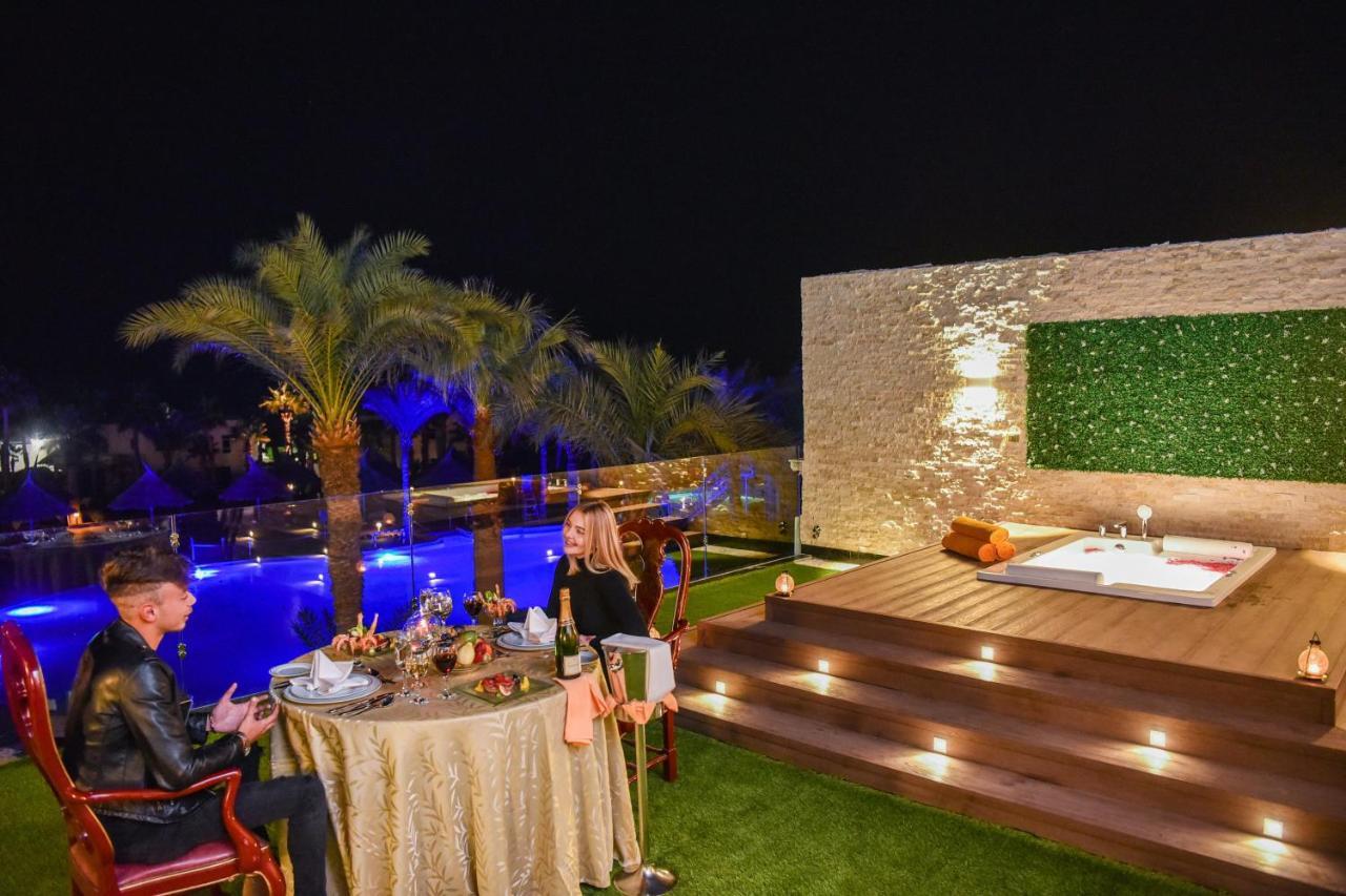 โจลี วิล กอล์ฟ แอนด์ รีสอร์ต Hotel ชาร์มเอลชีค ภายนอก รูปภาพ The pool at the hotel