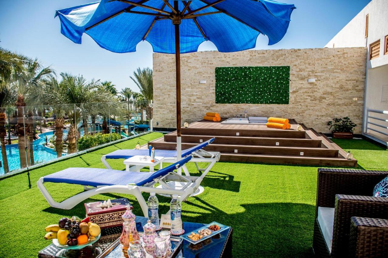 โจลี วิล กอล์ฟ แอนด์ รีสอร์ต Hotel ชาร์มเอลชีค ภายนอก รูปภาพ The resort's pool area