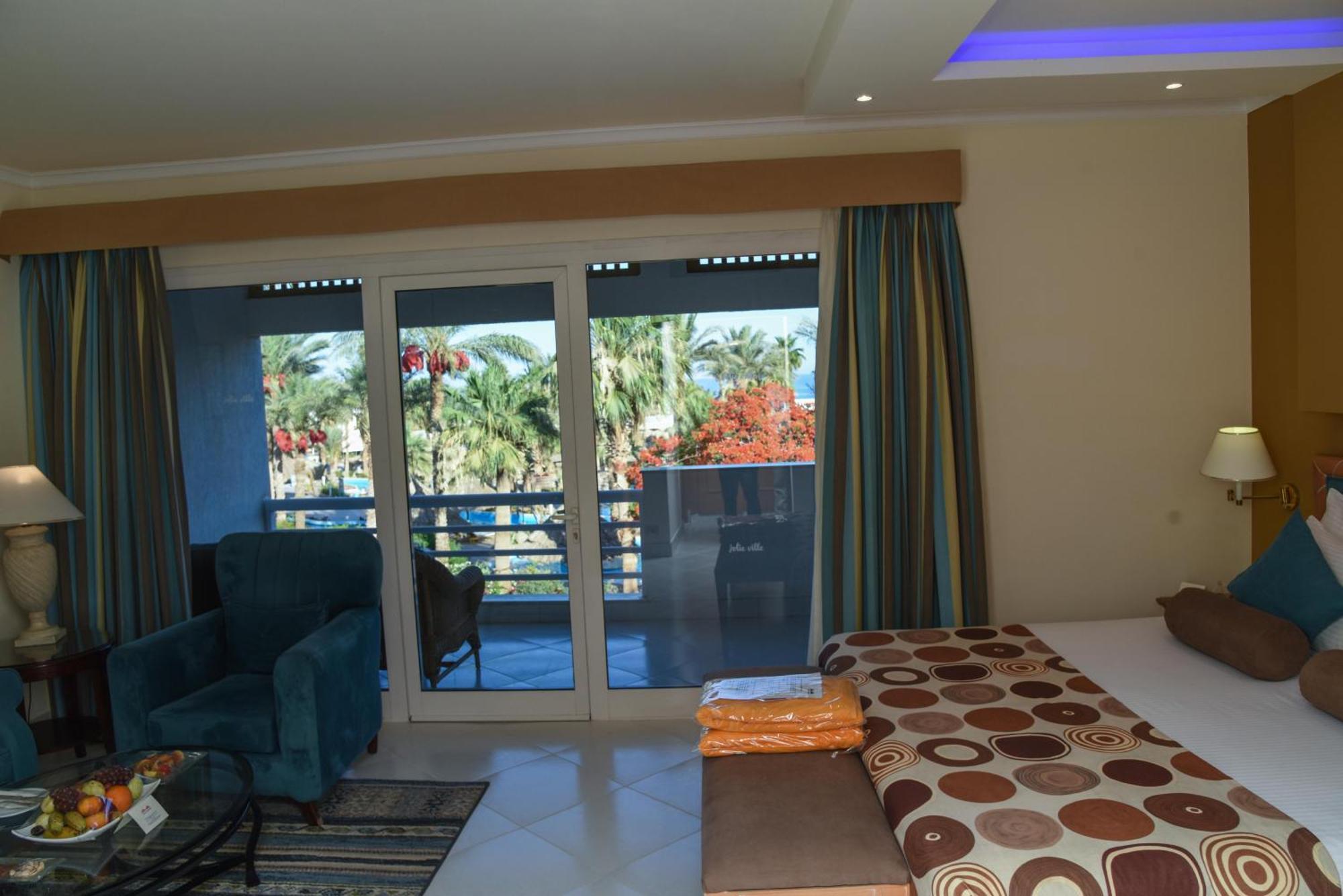 โจลี วิล กอล์ฟ แอนด์ รีสอร์ต Hotel ชาร์มเอลชีค ภายนอก รูปภาพ A room at the hotel